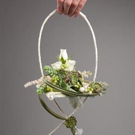 fwthumbflower girl.jpg